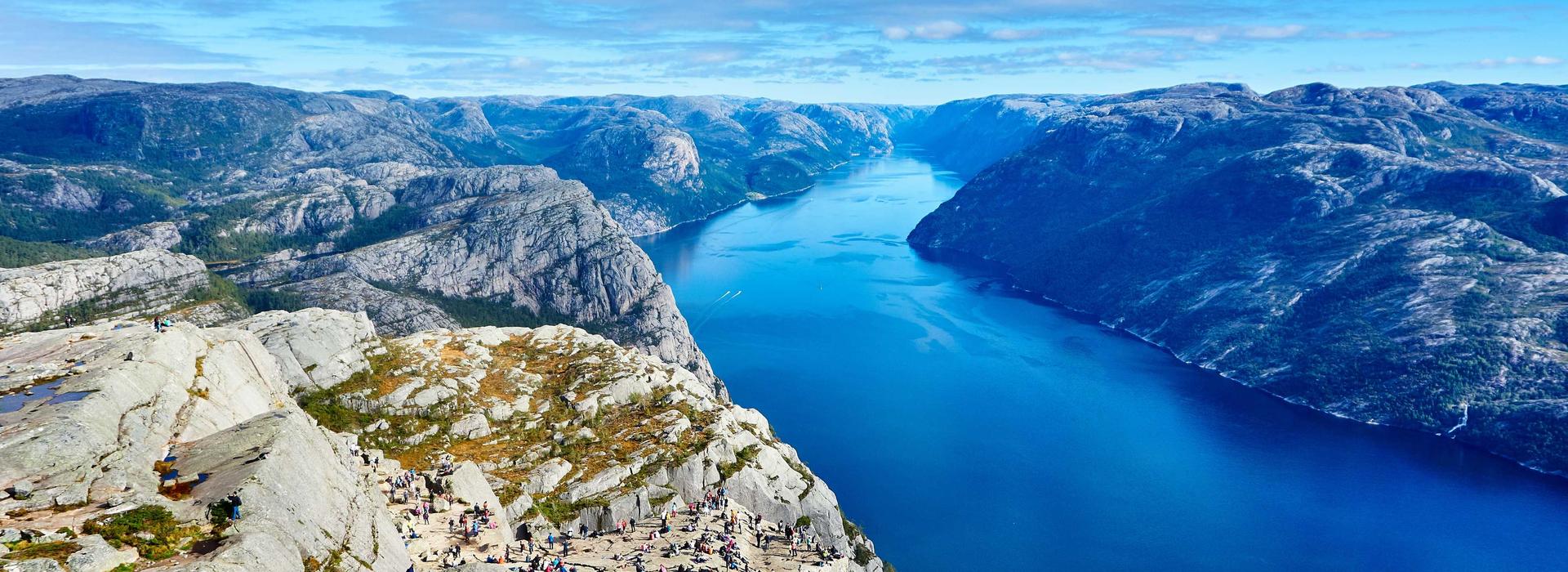 Lia by Avenew by Avenew Developers